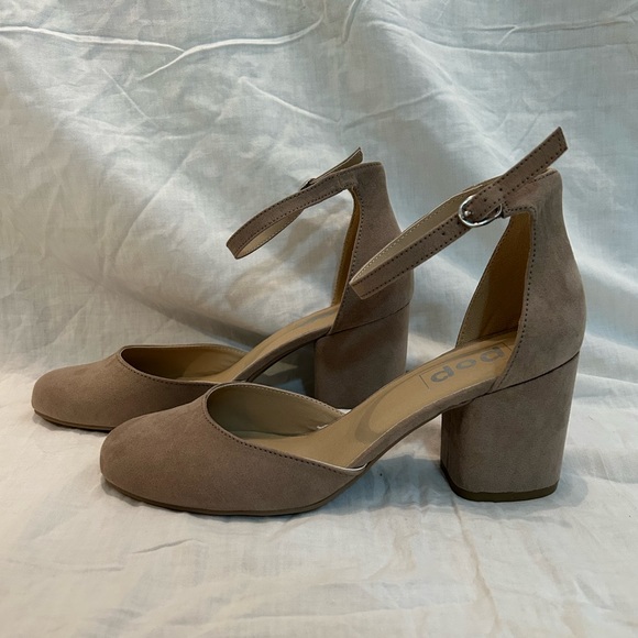 NEW! POP Gal Block Heel Pumps 3in | Size 10 - Picture 3 of 5